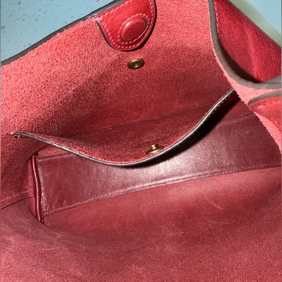 Burgundy Coach Brooklyn 28 - Picture 8 of 11